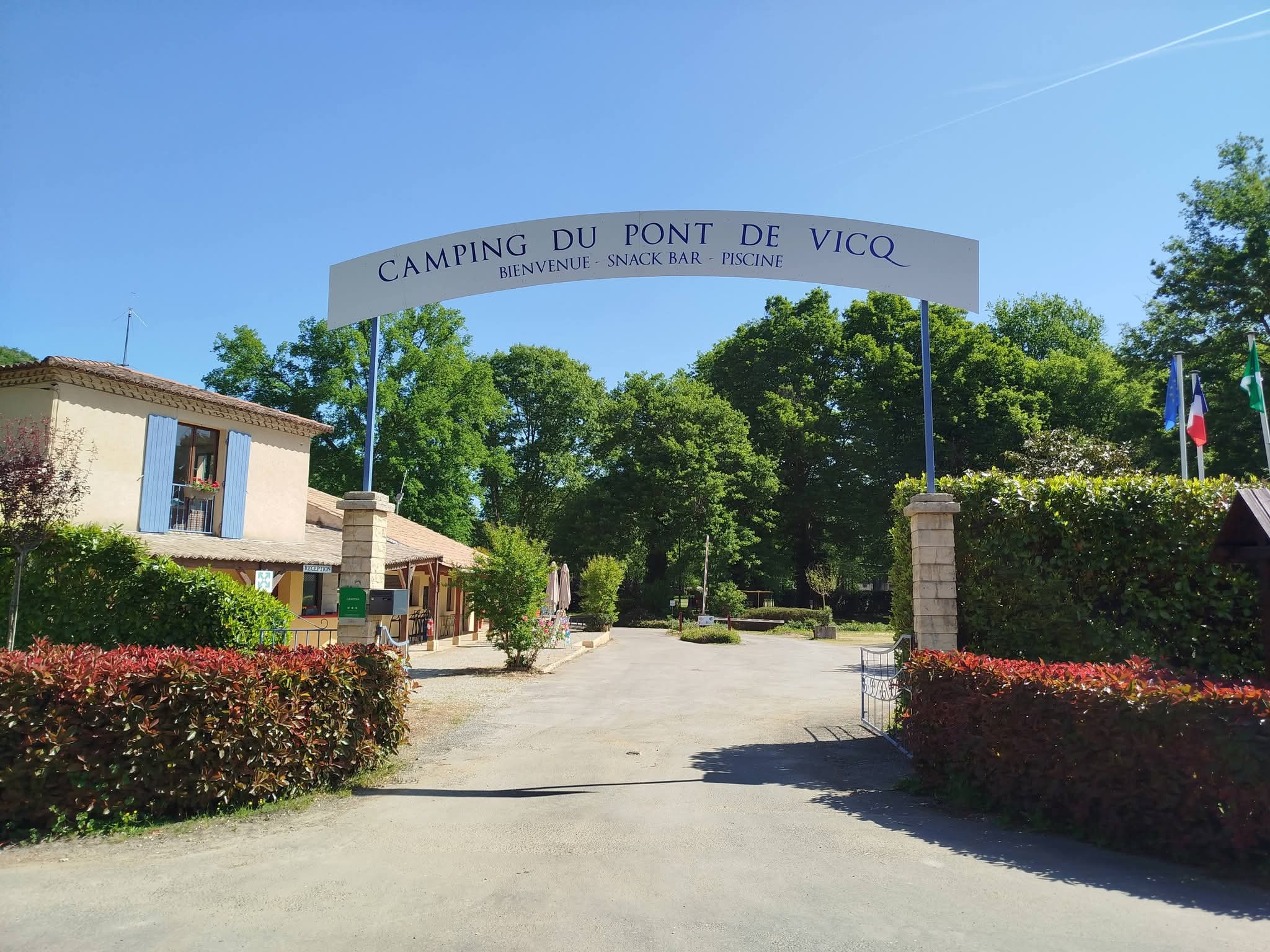 Camping du Pont de Vicq, espace naturel calme en bord de rivière